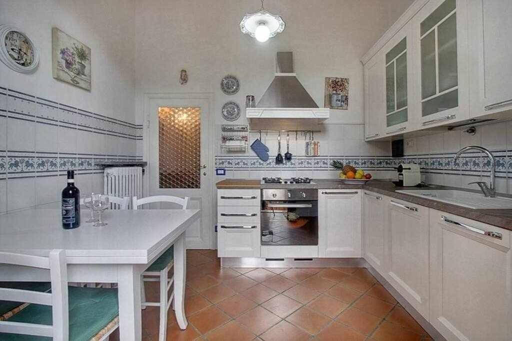 Santa Croce Elegant With Garage Διαμέρισμα Φλωρεντία Εξωτερικό φωτογραφία